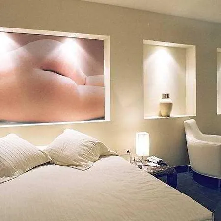 Hotel Pacha Ibiza Town