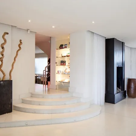 Hotel Pacha Ibiza Town